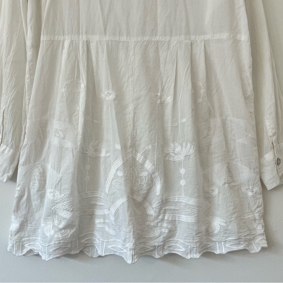 Soft Surroundings Flowy Floral Embroidered Tunic Blouse Mixed Buttons - Picture 9 of 16